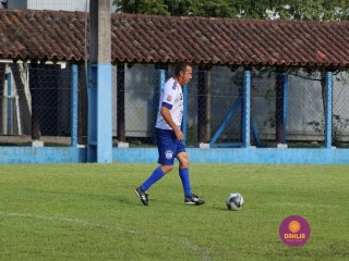 
<a style='margin-left: 5px;' class='btn btn-xs btn-social btn-facebook' href='https://www.facebook.com/sharer/sharer.php?u=https://www.boladovale.com.br/imgs/800-800-90/conteudo/fotos/1397/img0729.jpg' rel='popup' data-width='500' data-height='400'><i class='fa fa-facebook'></i>Compartilhar <span class='hidden-xs'>no Facebook</span>
</a> 
<a class='btn btn-default btn-xs' target='_blank' href='imgs/800-800-90/conteudo/fotos/1397/img0729.jpg'>
<span class='glyphicon glyphicon-cloud-download'></span> Salvar
</a> 
<span></span>