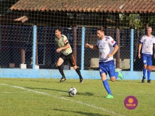 
<a style='margin-left: 5px;' class='btn btn-xs btn-social btn-facebook' href='https://www.facebook.com/sharer/sharer.php?u=https://www.boladovale.com.br/imgs/800-800-90/conteudo/fotos/1397/img0739.jpg' rel='popup' data-width='500' data-height='400'><i class='fa fa-facebook'></i>Compartilhar <span class='hidden-xs'>no Facebook</span>
</a> 
<a class='btn btn-default btn-xs' target='_blank' href='imgs/800-800-90/conteudo/fotos/1397/img0739.jpg'>
<span class='glyphicon glyphicon-cloud-download'></span> Salvar
</a> 
<span></span>