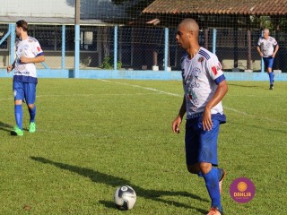 
<a style='margin-left: 5px;' class='btn btn-xs btn-social btn-facebook' href='https://www.facebook.com/sharer/sharer.php?u=https://www.boladovale.com.br/imgs/800-800-90/conteudo/fotos/1397/img0740.jpg' rel='popup' data-width='500' data-height='400'><i class='fa fa-facebook'></i>Compartilhar <span class='hidden-xs'>no Facebook</span>
</a> 
<a class='btn btn-default btn-xs' target='_blank' href='imgs/800-800-90/conteudo/fotos/1397/img0740.jpg'>
<span class='glyphicon glyphicon-cloud-download'></span> Salvar
</a> 
<span></span>