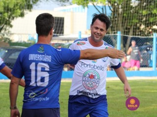 
<a style='margin-left: 5px;' class='btn btn-xs btn-social btn-facebook' href='https://www.facebook.com/sharer/sharer.php?u=https://www.boladovale.com.br/imgs/800-800-90/conteudo/fotos/1397/img0747.jpg' rel='popup' data-width='500' data-height='400'><i class='fa fa-facebook'></i>Compartilhar <span class='hidden-xs'>no Facebook</span>
</a> 
<a class='btn btn-default btn-xs' target='_blank' href='imgs/800-800-90/conteudo/fotos/1397/img0747.jpg'>
<span class='glyphicon glyphicon-cloud-download'></span> Salvar
</a> 
<span></span>