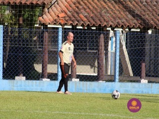 
<a style='margin-left: 5px;' class='btn btn-xs btn-social btn-facebook' href='https://www.facebook.com/sharer/sharer.php?u=https://www.boladovale.com.br/imgs/800-800-90/conteudo/fotos/1397/img0753.jpg' rel='popup' data-width='500' data-height='400'><i class='fa fa-facebook'></i>Compartilhar <span class='hidden-xs'>no Facebook</span>
</a> 
<a class='btn btn-default btn-xs' target='_blank' href='imgs/800-800-90/conteudo/fotos/1397/img0753.jpg'>
<span class='glyphicon glyphicon-cloud-download'></span> Salvar
</a> 
<span></span>