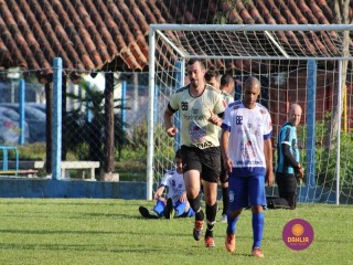 
<a style='margin-left: 5px;' class='btn btn-xs btn-social btn-facebook' href='https://www.facebook.com/sharer/sharer.php?u=https://www.boladovale.com.br/imgs/800-800-90/conteudo/fotos/1397/img0781.jpg' rel='popup' data-width='500' data-height='400'><i class='fa fa-facebook'></i>Compartilhar <span class='hidden-xs'>no Facebook</span>
</a> 
<a class='btn btn-default btn-xs' target='_blank' href='imgs/800-800-90/conteudo/fotos/1397/img0781.jpg'>
<span class='glyphicon glyphicon-cloud-download'></span> Salvar
</a> 
<span></span>