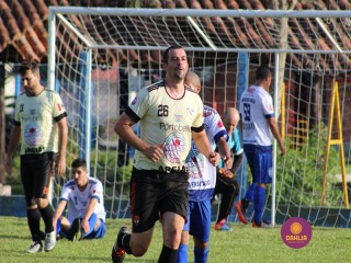 
<a style='margin-left: 5px;' class='btn btn-xs btn-social btn-facebook' href='https://www.facebook.com/sharer/sharer.php?u=https://www.boladovale.com.br/imgs/800-800-90/conteudo/fotos/1397/img0782.jpg' rel='popup' data-width='500' data-height='400'><i class='fa fa-facebook'></i>Compartilhar <span class='hidden-xs'>no Facebook</span>
</a> 
<a class='btn btn-default btn-xs' target='_blank' href='imgs/800-800-90/conteudo/fotos/1397/img0782.jpg'>
<span class='glyphicon glyphicon-cloud-download'></span> Salvar
</a> 
<span></span>