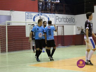 
<a style='margin-left: 5px;' class='btn btn-xs btn-social btn-facebook' href='https://www.facebook.com/sharer/sharer.php?u=https://www.boladovale.com.br/imgs/800-800-90/conteudo/fotos/1399/img5524.jpg' rel='popup' data-width='500' data-height='400'><i class='fa fa-facebook'></i>Compartilhar <span class='hidden-xs'>no Facebook</span>
</a> 
<a class='btn btn-default btn-xs' target='_blank' href='imgs/800-800-90/conteudo/fotos/1399/img5524.jpg'>
<span class='glyphicon glyphicon-cloud-download'></span> Salvar
</a> 
<span></span>