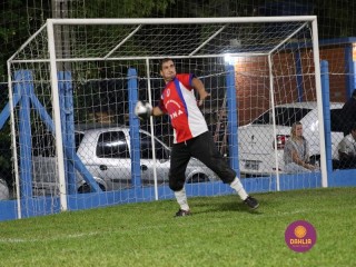 
<a style='margin-left: 5px;' class='btn btn-xs btn-social btn-facebook' href='https://www.facebook.com/sharer/sharer.php?u=https://www.boladovale.com.br/imgs/800-800-90/conteudo/fotos/1400/img0925.jpg' rel='popup' data-width='500' data-height='400'><i class='fa fa-facebook'></i>Compartilhar <span class='hidden-xs'>no Facebook</span>
</a> 
<a class='btn btn-default btn-xs' target='_blank' href='imgs/800-800-90/conteudo/fotos/1400/img0925.jpg'>
<span class='glyphicon glyphicon-cloud-download'></span> Salvar
</a> 
<span></span>