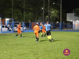 
<a style='margin-left: 5px;' class='btn btn-xs btn-social btn-facebook' href='https://www.facebook.com/sharer/sharer.php?u=https://www.boladovale.com.br/imgs/800-800-90/conteudo/fotos/1400/img0952.jpg' rel='popup' data-width='500' data-height='400'><i class='fa fa-facebook'></i>Compartilhar <span class='hidden-xs'>no Facebook</span>
</a> 
<a class='btn btn-default btn-xs' target='_blank' href='imgs/800-800-90/conteudo/fotos/1400/img0952.jpg'>
<span class='glyphicon glyphicon-cloud-download'></span> Salvar
</a> 
<span></span>