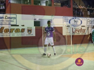 
<a style='margin-left: 5px;' class='btn btn-xs btn-social btn-facebook' href='https://www.facebook.com/sharer/sharer.php?u=https://www.boladovale.com.br/imgs/800-800-90/conteudo/fotos/1402/img1427.jpg' rel='popup' data-width='500' data-height='400'><i class='fa fa-facebook'></i>Compartilhar <span class='hidden-xs'>no Facebook</span>
</a> 
<a class='btn btn-default btn-xs' target='_blank' href='imgs/800-800-90/conteudo/fotos/1402/img1427.jpg'>
<span class='glyphicon glyphicon-cloud-download'></span> Salvar
</a> 
<span></span>