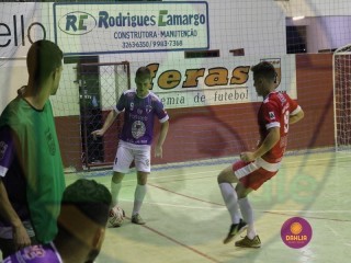 
<a style='margin-left: 5px;' class='btn btn-xs btn-social btn-facebook' href='https://www.facebook.com/sharer/sharer.php?u=https://www.boladovale.com.br/imgs/800-800-90/conteudo/fotos/1402/img1441.jpg' rel='popup' data-width='500' data-height='400'><i class='fa fa-facebook'></i>Compartilhar <span class='hidden-xs'>no Facebook</span>
</a> 
<a class='btn btn-default btn-xs' target='_blank' href='imgs/800-800-90/conteudo/fotos/1402/img1441.jpg'>
<span class='glyphicon glyphicon-cloud-download'></span> Salvar
</a> 
<span></span>