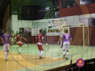 
<a style='margin-left: 5px;' class='btn btn-xs btn-social btn-facebook' href='https://www.facebook.com/sharer/sharer.php?u=https://www.boladovale.com.br/imgs/800-800-90/conteudo/fotos/1402/img1452.jpg' rel='popup' data-width='500' data-height='400'><i class='fa fa-facebook'></i>Compartilhar <span class='hidden-xs'>no Facebook</span>
</a> 
<a class='btn btn-default btn-xs' target='_blank' href='imgs/800-800-90/conteudo/fotos/1402/img1452.jpg'>
<span class='glyphicon glyphicon-cloud-download'></span> Salvar
</a> 
<span></span>