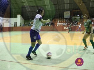 
<a style='margin-left: 5px;' class='btn btn-xs btn-social btn-facebook' href='https://www.facebook.com/sharer/sharer.php?u=https://www.boladovale.com.br/imgs/800-800-90/conteudo/fotos/1403/img1141.jpg' rel='popup' data-width='500' data-height='400'><i class='fa fa-facebook'></i>Compartilhar <span class='hidden-xs'>no Facebook</span>
</a> 
<a class='btn btn-default btn-xs' target='_blank' href='imgs/800-800-90/conteudo/fotos/1403/img1141.jpg'>
<span class='glyphicon glyphicon-cloud-download'></span> Salvar
</a> 
<span></span>