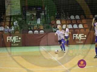 
<a style='margin-left: 5px;' class='btn btn-xs btn-social btn-facebook' href='https://www.facebook.com/sharer/sharer.php?u=https://www.boladovale.com.br/imgs/800-800-90/conteudo/fotos/1403/img1158.jpg' rel='popup' data-width='500' data-height='400'><i class='fa fa-facebook'></i>Compartilhar <span class='hidden-xs'>no Facebook</span>
</a> 
<a class='btn btn-default btn-xs' target='_blank' href='imgs/800-800-90/conteudo/fotos/1403/img1158.jpg'>
<span class='glyphicon glyphicon-cloud-download'></span> Salvar
</a> 
<span></span>
