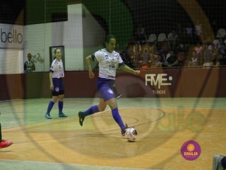 
<a style='margin-left: 5px;' class='btn btn-xs btn-social btn-facebook' href='https://www.facebook.com/sharer/sharer.php?u=https://www.boladovale.com.br/imgs/800-800-90/conteudo/fotos/1403/img1161.jpg' rel='popup' data-width='500' data-height='400'><i class='fa fa-facebook'></i>Compartilhar <span class='hidden-xs'>no Facebook</span>
</a> 
<a class='btn btn-default btn-xs' target='_blank' href='imgs/800-800-90/conteudo/fotos/1403/img1161.jpg'>
<span class='glyphicon glyphicon-cloud-download'></span> Salvar
</a> 
<span></span>