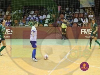 
<a style='margin-left: 5px;' class='btn btn-xs btn-social btn-facebook' href='https://www.facebook.com/sharer/sharer.php?u=https://www.boladovale.com.br/imgs/800-800-90/conteudo/fotos/1403/img1280.jpg' rel='popup' data-width='500' data-height='400'><i class='fa fa-facebook'></i>Compartilhar <span class='hidden-xs'>no Facebook</span>
</a> 
<a class='btn btn-default btn-xs' target='_blank' href='imgs/800-800-90/conteudo/fotos/1403/img1280.jpg'>
<span class='glyphicon glyphicon-cloud-download'></span> Salvar
</a> 
<span></span>