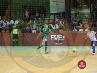 
<a style='margin-left: 5px;' class='btn btn-xs btn-social btn-facebook' href='https://www.facebook.com/sharer/sharer.php?u=https://www.boladovale.com.br/imgs/800-800-90/conteudo/fotos/1403/img1284.jpg' rel='popup' data-width='500' data-height='400'><i class='fa fa-facebook'></i>Compartilhar <span class='hidden-xs'>no Facebook</span>
</a> 
<a class='btn btn-default btn-xs' target='_blank' href='imgs/800-800-90/conteudo/fotos/1403/img1284.jpg'>
<span class='glyphicon glyphicon-cloud-download'></span> Salvar
</a> 
<span></span>