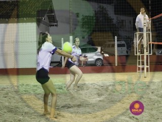 
<a style='margin-left: 5px;' class='btn btn-xs btn-social btn-facebook' href='https://www.facebook.com/sharer/sharer.php?u=https://www.boladovale.com.br/imgs/800-800-90/conteudo/fotos/1404/img1186.jpg' rel='popup' data-width='500' data-height='400'><i class='fa fa-facebook'></i>Compartilhar <span class='hidden-xs'>no Facebook</span>
</a> 
<a class='btn btn-default btn-xs' target='_blank' href='imgs/800-800-90/conteudo/fotos/1404/img1186.jpg'>
<span class='glyphicon glyphicon-cloud-download'></span> Salvar
</a> 
<span></span>