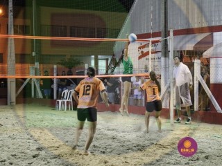 
<a style='margin-left: 5px;' class='btn btn-xs btn-social btn-facebook' href='https://www.facebook.com/sharer/sharer.php?u=https://www.boladovale.com.br/imgs/800-800-90/conteudo/fotos/1404/img1250.jpg' rel='popup' data-width='500' data-height='400'><i class='fa fa-facebook'></i>Compartilhar <span class='hidden-xs'>no Facebook</span>
</a> 
<a class='btn btn-default btn-xs' target='_blank' href='imgs/800-800-90/conteudo/fotos/1404/img1250.jpg'>
<span class='glyphicon glyphicon-cloud-download'></span> Salvar
</a> 
<span></span>