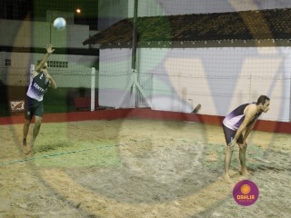
<a style='margin-left: 5px;' class='btn btn-xs btn-social btn-facebook' href='https://www.facebook.com/sharer/sharer.php?u=https://www.boladovale.com.br/imgs/800-800-90/conteudo/fotos/1404/img1484.jpg' rel='popup' data-width='500' data-height='400'><i class='fa fa-facebook'></i>Compartilhar <span class='hidden-xs'>no Facebook</span>
</a> 
<a class='btn btn-default btn-xs' target='_blank' href='imgs/800-800-90/conteudo/fotos/1404/img1484.jpg'>
<span class='glyphicon glyphicon-cloud-download'></span> Salvar
</a> 
<span></span>