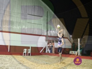 
<a style='margin-left: 5px;' class='btn btn-xs btn-social btn-facebook' href='https://www.facebook.com/sharer/sharer.php?u=https://www.boladovale.com.br/imgs/800-800-90/conteudo/fotos/1404/img1503.jpg' rel='popup' data-width='500' data-height='400'><i class='fa fa-facebook'></i>Compartilhar <span class='hidden-xs'>no Facebook</span>
</a> 
<a class='btn btn-default btn-xs' target='_blank' href='imgs/800-800-90/conteudo/fotos/1404/img1503.jpg'>
<span class='glyphicon glyphicon-cloud-download'></span> Salvar
</a> 
<span></span>