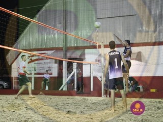 
<a style='margin-left: 5px;' class='btn btn-xs btn-social btn-facebook' href='https://www.facebook.com/sharer/sharer.php?u=https://www.boladovale.com.br/imgs/800-800-90/conteudo/fotos/1404/img1505.jpg' rel='popup' data-width='500' data-height='400'><i class='fa fa-facebook'></i>Compartilhar <span class='hidden-xs'>no Facebook</span>
</a> 
<a class='btn btn-default btn-xs' target='_blank' href='imgs/800-800-90/conteudo/fotos/1404/img1505.jpg'>
<span class='glyphicon glyphicon-cloud-download'></span> Salvar
</a> 
<span></span>
