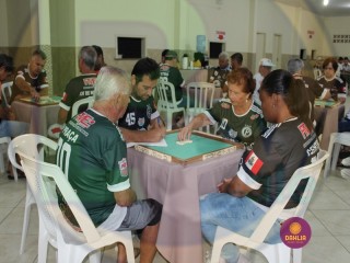 
<a style='margin-left: 5px;' class='btn btn-xs btn-social btn-facebook' href='https://www.facebook.com/sharer/sharer.php?u=https://www.boladovale.com.br/imgs/800-800-90/conteudo/fotos/1405/img5690.jpg' rel='popup' data-width='500' data-height='400'><i class='fa fa-facebook'></i>Compartilhar <span class='hidden-xs'>no Facebook</span>
</a> 
<a class='btn btn-default btn-xs' target='_blank' href='imgs/800-800-90/conteudo/fotos/1405/img5690.jpg'>
<span class='glyphicon glyphicon-cloud-download'></span> Salvar
</a> 
<span></span>