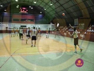 
<a style='margin-left: 5px;' class='btn btn-xs btn-social btn-facebook' href='https://www.facebook.com/sharer/sharer.php?u=https://www.boladovale.com.br/imgs/800-800-90/conteudo/fotos/1406/img2003.jpg' rel='popup' data-width='500' data-height='400'><i class='fa fa-facebook'></i>Compartilhar <span class='hidden-xs'>no Facebook</span>
</a> 
<a class='btn btn-default btn-xs' target='_blank' href='imgs/800-800-90/conteudo/fotos/1406/img2003.jpg'>
<span class='glyphicon glyphicon-cloud-download'></span> Salvar
</a> 
<span></span>