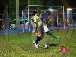 
<a style='margin-left: 5px;' class='btn btn-xs btn-social btn-facebook' href='https://www.facebook.com/sharer/sharer.php?u=https://www.boladovale.com.br/imgs/800-800-90/conteudo/fotos/1407/img9963.jpg' rel='popup' data-width='500' data-height='400'><i class='fa fa-facebook'></i>Compartilhar <span class='hidden-xs'>no Facebook</span>
</a> 
<a class='btn btn-default btn-xs' target='_blank' href='imgs/800-800-90/conteudo/fotos/1407/img9963.jpg'>
<span class='glyphicon glyphicon-cloud-download'></span> Salvar
</a> 
<span></span>