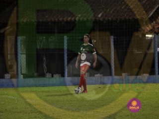 
<a style='margin-left: 5px;' class='btn btn-xs btn-social btn-facebook' href='https://www.facebook.com/sharer/sharer.php?u=https://www.boladovale.com.br/imgs/800-800-90/conteudo/fotos/1407/mg1704.jpg' rel='popup' data-width='500' data-height='400'><i class='fa fa-facebook'></i>Compartilhar <span class='hidden-xs'>no Facebook</span>
</a> 
<a class='btn btn-default btn-xs' target='_blank' href='imgs/800-800-90/conteudo/fotos/1407/mg1704.jpg'>
<span class='glyphicon glyphicon-cloud-download'></span> Salvar
</a> 
<span></span>