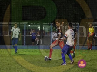 
<a style='margin-left: 5px;' class='btn btn-xs btn-social btn-facebook' href='https://www.facebook.com/sharer/sharer.php?u=https://www.boladovale.com.br/imgs/800-800-90/conteudo/fotos/1407/mg1721.jpg' rel='popup' data-width='500' data-height='400'><i class='fa fa-facebook'></i>Compartilhar <span class='hidden-xs'>no Facebook</span>
</a> 
<a class='btn btn-default btn-xs' target='_blank' href='imgs/800-800-90/conteudo/fotos/1407/mg1721.jpg'>
<span class='glyphicon glyphicon-cloud-download'></span> Salvar
</a> 
<span></span>