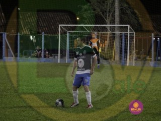 
<a style='margin-left: 5px;' class='btn btn-xs btn-social btn-facebook' href='https://www.facebook.com/sharer/sharer.php?u=https://www.boladovale.com.br/imgs/800-800-90/conteudo/fotos/1407/mg1843.jpg' rel='popup' data-width='500' data-height='400'><i class='fa fa-facebook'></i>Compartilhar <span class='hidden-xs'>no Facebook</span>
</a> 
<a class='btn btn-default btn-xs' target='_blank' href='imgs/800-800-90/conteudo/fotos/1407/mg1843.jpg'>
<span class='glyphicon glyphicon-cloud-download'></span> Salvar
</a> 
<span></span>