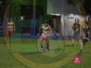 
<a style='margin-left: 5px;' class='btn btn-xs btn-social btn-facebook' href='https://www.facebook.com/sharer/sharer.php?u=https://www.boladovale.com.br/imgs/800-800-90/conteudo/fotos/1407/mg1867.jpg' rel='popup' data-width='500' data-height='400'><i class='fa fa-facebook'></i>Compartilhar <span class='hidden-xs'>no Facebook</span>
</a> 
<a class='btn btn-default btn-xs' target='_blank' href='imgs/800-800-90/conteudo/fotos/1407/mg1867.jpg'>
<span class='glyphicon glyphicon-cloud-download'></span> Salvar
</a> 
<span></span>