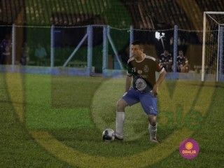 
<a style='margin-left: 5px;' class='btn btn-xs btn-social btn-facebook' href='https://www.facebook.com/sharer/sharer.php?u=https://www.boladovale.com.br/imgs/800-800-90/conteudo/fotos/1407/mg1883.jpg' rel='popup' data-width='500' data-height='400'><i class='fa fa-facebook'></i>Compartilhar <span class='hidden-xs'>no Facebook</span>
</a> 
<a class='btn btn-default btn-xs' target='_blank' href='imgs/800-800-90/conteudo/fotos/1407/mg1883.jpg'>
<span class='glyphicon glyphicon-cloud-download'></span> Salvar
</a> 
<span></span>