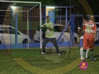 
<a style='margin-left: 5px;' class='btn btn-xs btn-social btn-facebook' href='https://www.facebook.com/sharer/sharer.php?u=https://www.boladovale.com.br/imgs/800-800-90/conteudo/fotos/1407/mg1884.jpg' rel='popup' data-width='500' data-height='400'><i class='fa fa-facebook'></i>Compartilhar <span class='hidden-xs'>no Facebook</span>
</a> 
<a class='btn btn-default btn-xs' target='_blank' href='imgs/800-800-90/conteudo/fotos/1407/mg1884.jpg'>
<span class='glyphicon glyphicon-cloud-download'></span> Salvar
</a> 
<span></span>