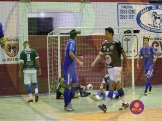 
<a style='margin-left: 5px;' class='btn btn-xs btn-social btn-facebook' href='https://www.facebook.com/sharer/sharer.php?u=https://www.boladovale.com.br/imgs/800-800-90/conteudo/fotos/1408/img2093.jpg' rel='popup' data-width='500' data-height='400'><i class='fa fa-facebook'></i>Compartilhar <span class='hidden-xs'>no Facebook</span>
</a> 
<a class='btn btn-default btn-xs' target='_blank' href='imgs/800-800-90/conteudo/fotos/1408/img2093.jpg'>
<span class='glyphicon glyphicon-cloud-download'></span> Salvar
</a> 
<span></span>