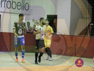 
<a style='margin-left: 5px;' class='btn btn-xs btn-social btn-facebook' href='https://www.facebook.com/sharer/sharer.php?u=https://www.boladovale.com.br/imgs/800-800-90/conteudo/fotos/1408/img2185.jpg' rel='popup' data-width='500' data-height='400'><i class='fa fa-facebook'></i>Compartilhar <span class='hidden-xs'>no Facebook</span>
</a> 
<a class='btn btn-default btn-xs' target='_blank' href='imgs/800-800-90/conteudo/fotos/1408/img2185.jpg'>
<span class='glyphicon glyphicon-cloud-download'></span> Salvar
</a> 
<span></span>