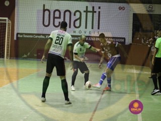 
<a style='margin-left: 5px;' class='btn btn-xs btn-social btn-facebook' href='https://www.facebook.com/sharer/sharer.php?u=https://www.boladovale.com.br/imgs/800-800-90/conteudo/fotos/1408/img2201.jpg' rel='popup' data-width='500' data-height='400'><i class='fa fa-facebook'></i>Compartilhar <span class='hidden-xs'>no Facebook</span>
</a> 
<a class='btn btn-default btn-xs' target='_blank' href='imgs/800-800-90/conteudo/fotos/1408/img2201.jpg'>
<span class='glyphicon glyphicon-cloud-download'></span> Salvar
</a> 
<span></span>