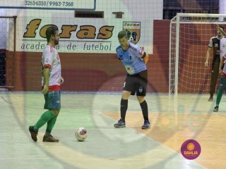
<a style='margin-left: 5px;' class='btn btn-xs btn-social btn-facebook' href='https://www.facebook.com/sharer/sharer.php?u=https://www.boladovale.com.br/imgs/800-800-90/conteudo/fotos/1408/img2258.jpg' rel='popup' data-width='500' data-height='400'><i class='fa fa-facebook'></i>Compartilhar <span class='hidden-xs'>no Facebook</span>
</a> 
<a class='btn btn-default btn-xs' target='_blank' href='imgs/800-800-90/conteudo/fotos/1408/img2258.jpg'>
<span class='glyphicon glyphicon-cloud-download'></span> Salvar
</a> 
<span></span>