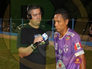 
<a style='margin-left: 5px;' class='btn btn-xs btn-social btn-facebook' href='https://www.facebook.com/sharer/sharer.php?u=https://www.boladovale.com.br/imgs/800-800-90/conteudo/fotos/1410/img2466.jpg' rel='popup' data-width='500' data-height='400'><i class='fa fa-facebook'></i>Compartilhar <span class='hidden-xs'>no Facebook</span>
</a> 
<a class='btn btn-default btn-xs' target='_blank' href='imgs/800-800-90/conteudo/fotos/1410/img2466.jpg'>
<span class='glyphicon glyphicon-cloud-download'></span> Salvar
</a> 
<span></span>