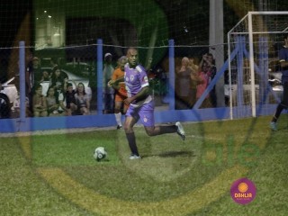 
<a style='margin-left: 5px;' class='btn btn-xs btn-social btn-facebook' href='https://www.facebook.com/sharer/sharer.php?u=https://www.boladovale.com.br/imgs/800-800-90/conteudo/fotos/1410/mg2394.jpg' rel='popup' data-width='500' data-height='400'><i class='fa fa-facebook'></i>Compartilhar <span class='hidden-xs'>no Facebook</span>
</a> 
<a class='btn btn-default btn-xs' target='_blank' href='imgs/800-800-90/conteudo/fotos/1410/mg2394.jpg'>
<span class='glyphicon glyphicon-cloud-download'></span> Salvar
</a> 
<span></span>