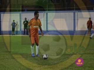 
<a style='margin-left: 5px;' class='btn btn-xs btn-social btn-facebook' href='https://www.facebook.com/sharer/sharer.php?u=https://www.boladovale.com.br/imgs/800-800-90/conteudo/fotos/1410/mg2407.jpg' rel='popup' data-width='500' data-height='400'><i class='fa fa-facebook'></i>Compartilhar <span class='hidden-xs'>no Facebook</span>
</a> 
<a class='btn btn-default btn-xs' target='_blank' href='imgs/800-800-90/conteudo/fotos/1410/mg2407.jpg'>
<span class='glyphicon glyphicon-cloud-download'></span> Salvar
</a> 
<span></span>