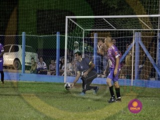 
<a style='margin-left: 5px;' class='btn btn-xs btn-social btn-facebook' href='https://www.facebook.com/sharer/sharer.php?u=https://www.boladovale.com.br/imgs/800-800-90/conteudo/fotos/1410/mg2417.jpg' rel='popup' data-width='500' data-height='400'><i class='fa fa-facebook'></i>Compartilhar <span class='hidden-xs'>no Facebook</span>
</a> 
<a class='btn btn-default btn-xs' target='_blank' href='imgs/800-800-90/conteudo/fotos/1410/mg2417.jpg'>
<span class='glyphicon glyphicon-cloud-download'></span> Salvar
</a> 
<span></span>
