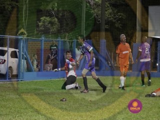 
<a style='margin-left: 5px;' class='btn btn-xs btn-social btn-facebook' href='https://www.facebook.com/sharer/sharer.php?u=https://www.boladovale.com.br/imgs/800-800-90/conteudo/fotos/1410/mg2462.jpg' rel='popup' data-width='500' data-height='400'><i class='fa fa-facebook'></i>Compartilhar <span class='hidden-xs'>no Facebook</span>
</a> 
<a class='btn btn-default btn-xs' target='_blank' href='imgs/800-800-90/conteudo/fotos/1410/mg2462.jpg'>
<span class='glyphicon glyphicon-cloud-download'></span> Salvar
</a> 
<span></span>