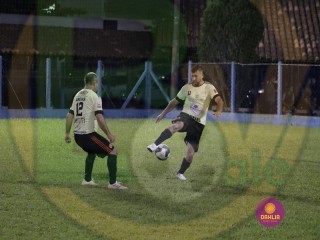 
<a style='margin-left: 5px;' class='btn btn-xs btn-social btn-facebook' href='https://www.facebook.com/sharer/sharer.php?u=https://www.boladovale.com.br/imgs/800-800-90/conteudo/fotos/1410/mg2483.jpg' rel='popup' data-width='500' data-height='400'><i class='fa fa-facebook'></i>Compartilhar <span class='hidden-xs'>no Facebook</span>
</a> 
<a class='btn btn-default btn-xs' target='_blank' href='imgs/800-800-90/conteudo/fotos/1410/mg2483.jpg'>
<span class='glyphicon glyphicon-cloud-download'></span> Salvar
</a> 
<span></span>