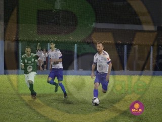 
<a style='margin-left: 5px;' class='btn btn-xs btn-social btn-facebook' href='https://www.facebook.com/sharer/sharer.php?u=https://www.boladovale.com.br/imgs/800-800-90/conteudo/fotos/1410/mg2593.jpg' rel='popup' data-width='500' data-height='400'><i class='fa fa-facebook'></i>Compartilhar <span class='hidden-xs'>no Facebook</span>
</a> 
<a class='btn btn-default btn-xs' target='_blank' href='imgs/800-800-90/conteudo/fotos/1410/mg2593.jpg'>
<span class='glyphicon glyphicon-cloud-download'></span> Salvar
</a> 
<span></span>