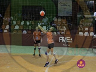 
<a style='margin-left: 5px;' class='btn btn-xs btn-social btn-facebook' href='https://www.facebook.com/sharer/sharer.php?u=https://www.boladovale.com.br/imgs/800-800-90/conteudo/fotos/1411/img5951.jpg' rel='popup' data-width='500' data-height='400'><i class='fa fa-facebook'></i>Compartilhar <span class='hidden-xs'>no Facebook</span>
</a> 
<a class='btn btn-default btn-xs' target='_blank' href='imgs/800-800-90/conteudo/fotos/1411/img5951.jpg'>
<span class='glyphicon glyphicon-cloud-download'></span> Salvar
</a> 
<span></span>