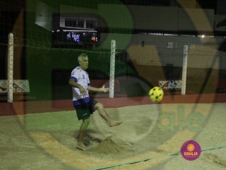 
<a style='margin-left: 5px;' class='btn btn-xs btn-social btn-facebook' href='https://www.facebook.com/sharer/sharer.php?u=https://www.boladovale.com.br/imgs/800-800-90/conteudo/fotos/1412/img5841.jpg' rel='popup' data-width='500' data-height='400'><i class='fa fa-facebook'></i>Compartilhar <span class='hidden-xs'>no Facebook</span>
</a> 
<a class='btn btn-default btn-xs' target='_blank' href='imgs/800-800-90/conteudo/fotos/1412/img5841.jpg'>
<span class='glyphicon glyphicon-cloud-download'></span> Salvar
</a> 
<span></span>