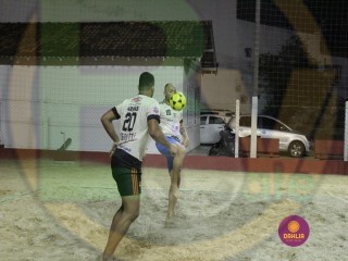 
<a style='margin-left: 5px;' class='btn btn-xs btn-social btn-facebook' href='https://www.facebook.com/sharer/sharer.php?u=https://www.boladovale.com.br/imgs/800-800-90/conteudo/fotos/1412/img5845.jpg' rel='popup' data-width='500' data-height='400'><i class='fa fa-facebook'></i>Compartilhar <span class='hidden-xs'>no Facebook</span>
</a> 
<a class='btn btn-default btn-xs' target='_blank' href='imgs/800-800-90/conteudo/fotos/1412/img5845.jpg'>
<span class='glyphicon glyphicon-cloud-download'></span> Salvar
</a> 
<span></span>
