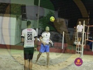 
<a style='margin-left: 5px;' class='btn btn-xs btn-social btn-facebook' href='https://www.facebook.com/sharer/sharer.php?u=https://www.boladovale.com.br/imgs/800-800-90/conteudo/fotos/1412/img5846.jpg' rel='popup' data-width='500' data-height='400'><i class='fa fa-facebook'></i>Compartilhar <span class='hidden-xs'>no Facebook</span>
</a> 
<a class='btn btn-default btn-xs' target='_blank' href='imgs/800-800-90/conteudo/fotos/1412/img5846.jpg'>
<span class='glyphicon glyphicon-cloud-download'></span> Salvar
</a> 
<span></span>