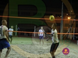 
<a style='margin-left: 5px;' class='btn btn-xs btn-social btn-facebook' href='https://www.facebook.com/sharer/sharer.php?u=https://www.boladovale.com.br/imgs/800-800-90/conteudo/fotos/1412/img5855.jpg' rel='popup' data-width='500' data-height='400'><i class='fa fa-facebook'></i>Compartilhar <span class='hidden-xs'>no Facebook</span>
</a> 
<a class='btn btn-default btn-xs' target='_blank' href='imgs/800-800-90/conteudo/fotos/1412/img5855.jpg'>
<span class='glyphicon glyphicon-cloud-download'></span> Salvar
</a> 
<span></span>