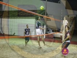 
<a style='margin-left: 5px;' class='btn btn-xs btn-social btn-facebook' href='https://www.facebook.com/sharer/sharer.php?u=https://www.boladovale.com.br/imgs/800-800-90/conteudo/fotos/1412/img5936.jpg' rel='popup' data-width='500' data-height='400'><i class='fa fa-facebook'></i>Compartilhar <span class='hidden-xs'>no Facebook</span>
</a> 
<a class='btn btn-default btn-xs' target='_blank' href='imgs/800-800-90/conteudo/fotos/1412/img5936.jpg'>
<span class='glyphicon glyphicon-cloud-download'></span> Salvar
</a> 
<span></span>