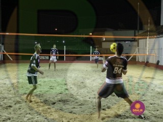 
<a style='margin-left: 5px;' class='btn btn-xs btn-social btn-facebook' href='https://www.facebook.com/sharer/sharer.php?u=https://www.boladovale.com.br/imgs/800-800-90/conteudo/fotos/1412/img5939.jpg' rel='popup' data-width='500' data-height='400'><i class='fa fa-facebook'></i>Compartilhar <span class='hidden-xs'>no Facebook</span>
</a> 
<a class='btn btn-default btn-xs' target='_blank' href='imgs/800-800-90/conteudo/fotos/1412/img5939.jpg'>
<span class='glyphicon glyphicon-cloud-download'></span> Salvar
</a> 
<span></span>